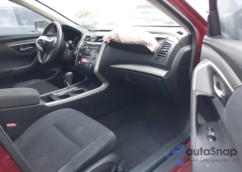 2015 Nissan Altima 2.5 S из США, поврежденный, VIN 1N4AL3AP6FC155934